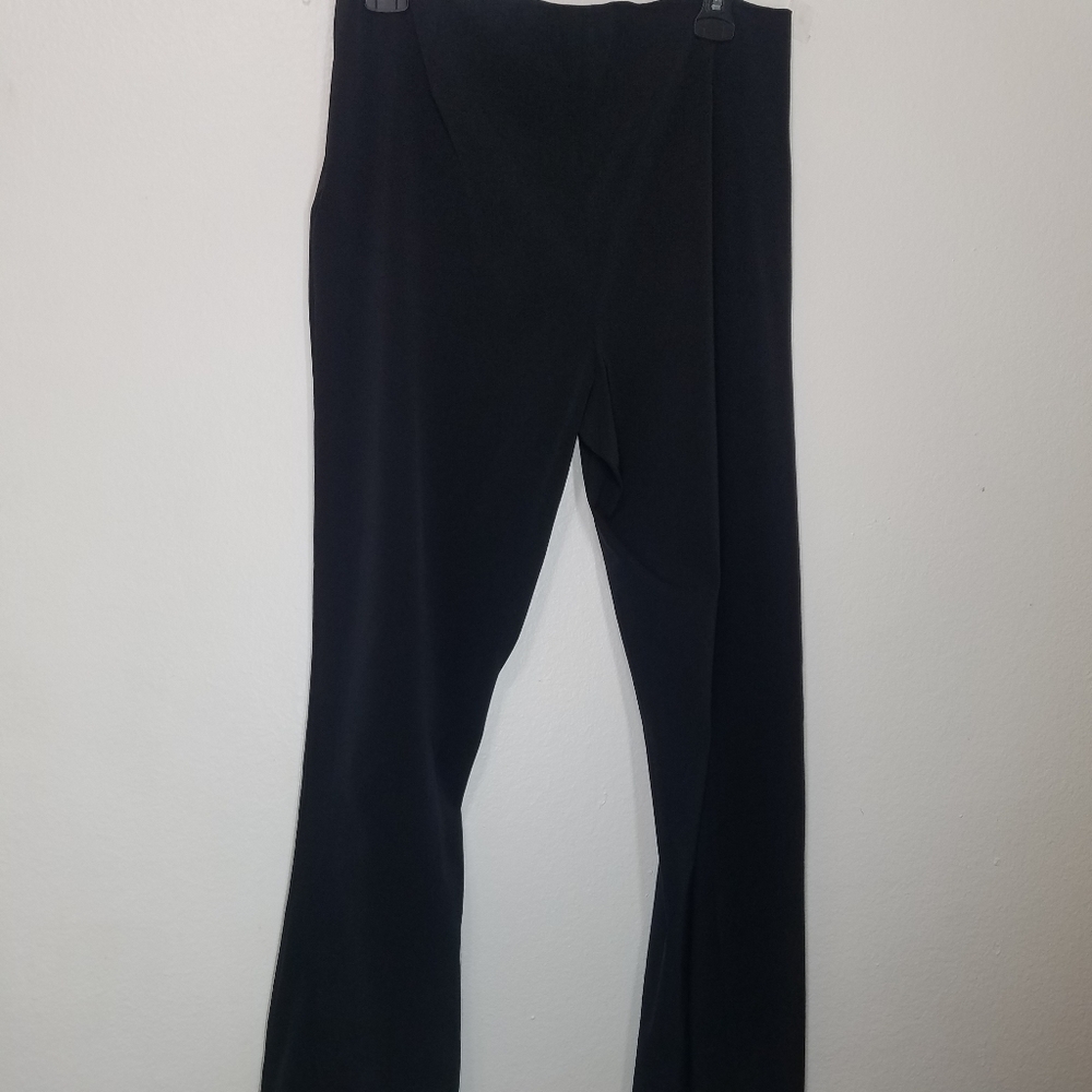 🌸Escada Sport | Black Trousers size 42‎